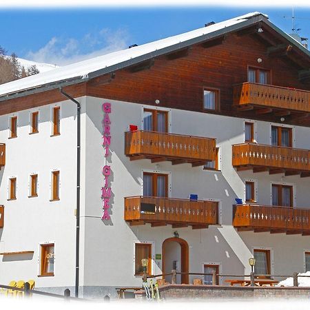 Garni Gimea Hotel Livigno Eksteriør billede