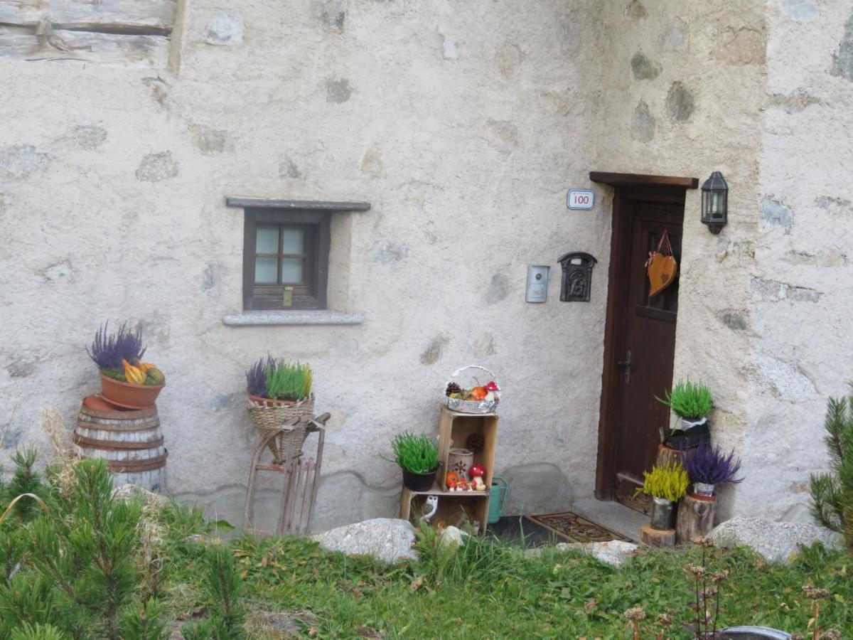 Garni Gimea Hotel Livigno Eksteriør billede