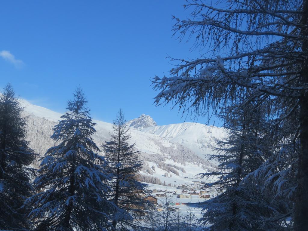 Garni Gimea Hotel Livigno Eksteriør billede