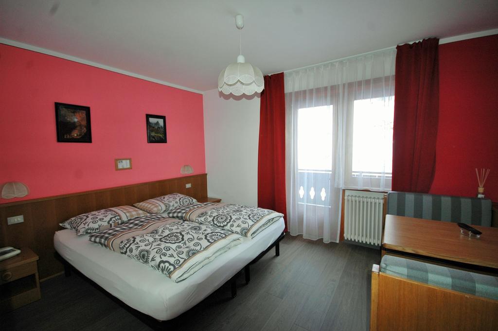 Garni Gimea Hotel Livigno Eksteriør billede