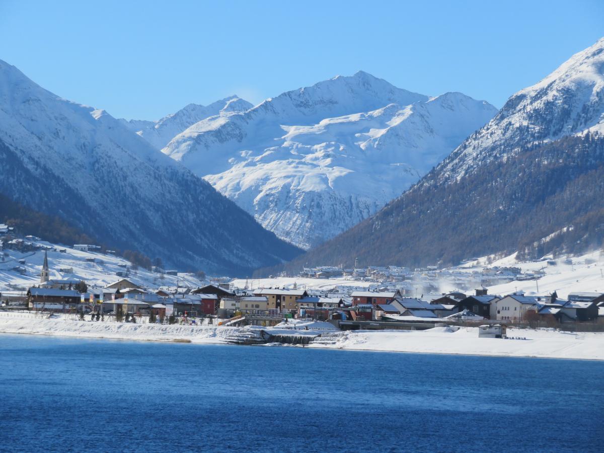 Garni Gimea Hotel Livigno Eksteriør billede