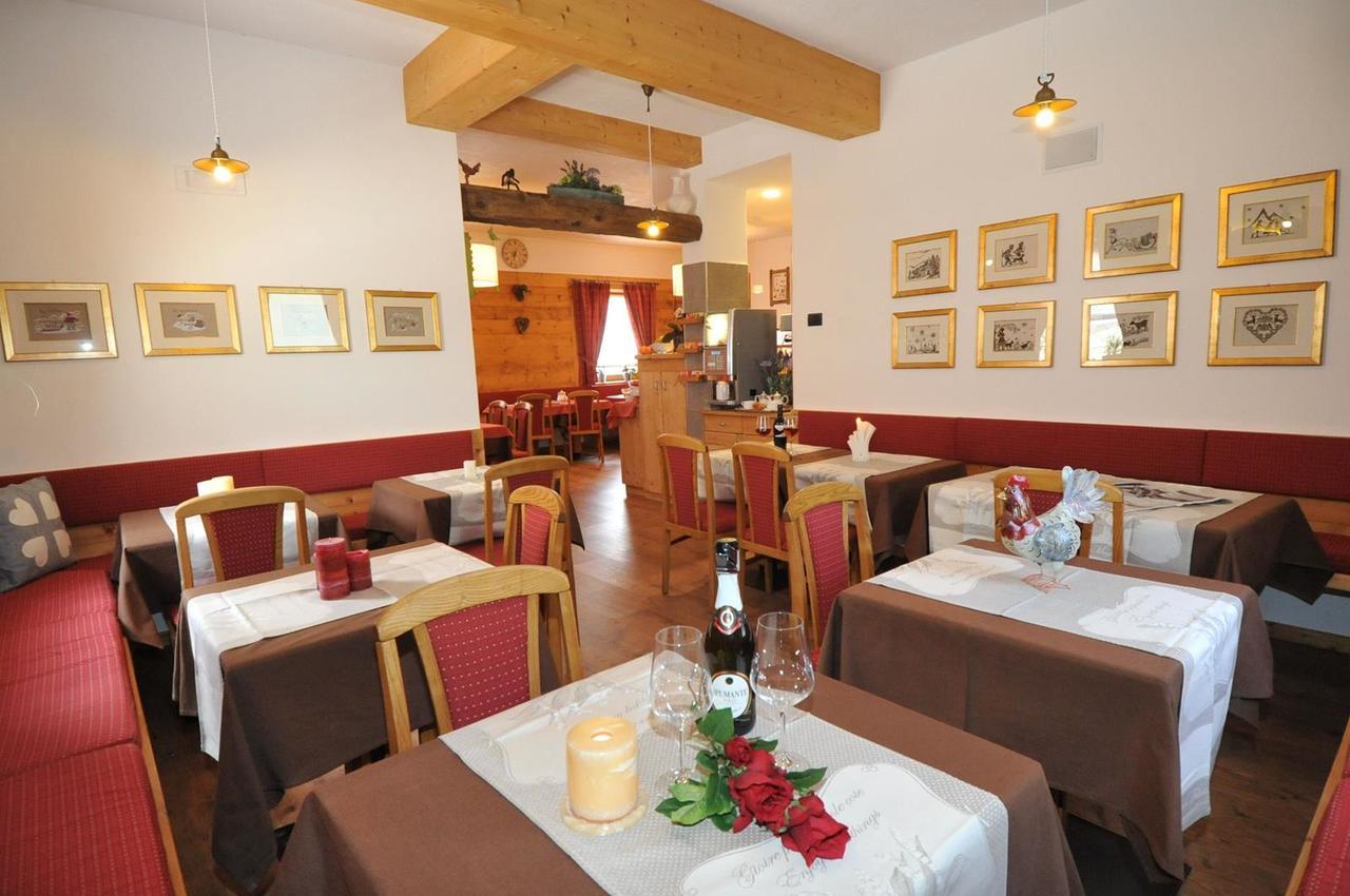 Garni Gimea Hotel Livigno Eksteriør billede
