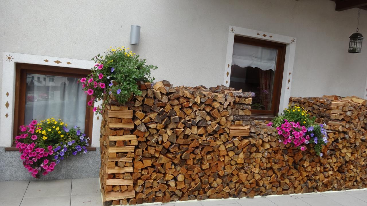 Garni Gimea Hotel Livigno Eksteriør billede